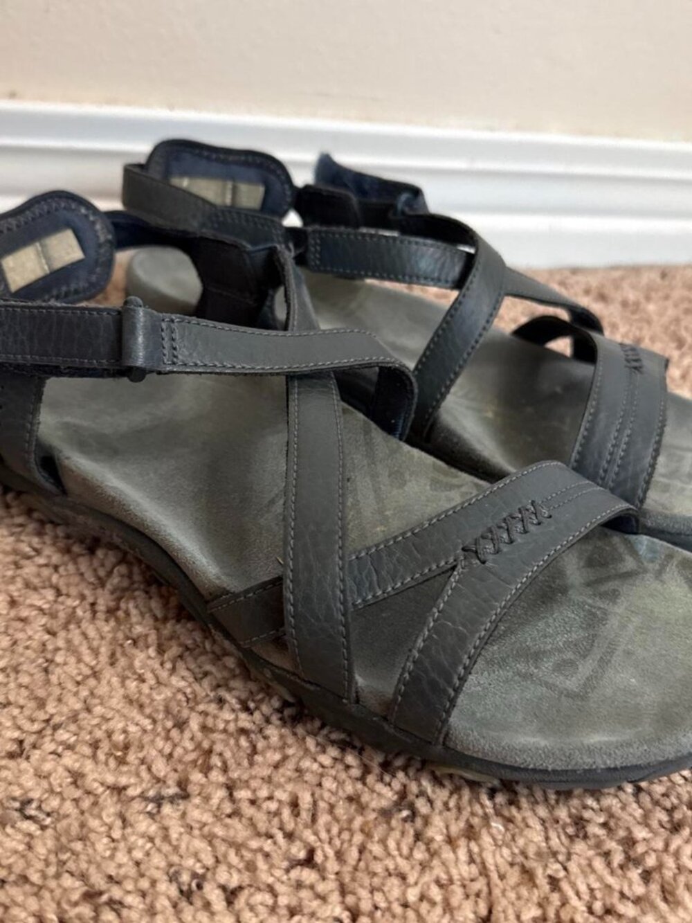 Merrell hiking sandals with adjustable straps #leather #sandals
